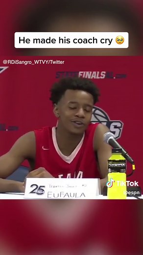This high schooler explaining what he learned from his coach after his final game is what it's all about ❤️👏 #highschoolsports #sports #highschoolbasketball