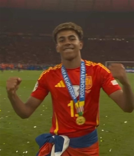Lamine Yamal — Best Moments, Skills and Edits