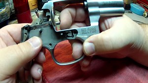 S&W 686 level 2 trigger & action job. (part 5 Fitting the hand & cylinder stop)