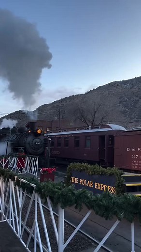 25K views · 836 reactions | THE POLAR EXPRESS™ Train Ride — the magic returns November 21, 2025! Don’t wait to book — secure your preferred date and class of service before it sells out. Start planning your holiday tradition now! Video: @ashleyriah (IG) | Durango & Silverton Narrow Gauge Railroad | Facebook