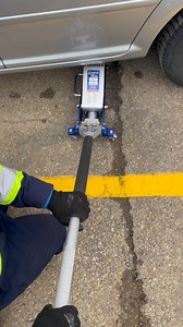 Our pit crew comes to you! We offer mobile tire changes at any location, whether it's your home or place of work. 🏁 Click here to learn more: 🖱️ https://bit.ly/40EPJM5 | AMA - Alberta Motor Association