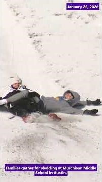 Families flock to Austin's Murchison Middle School for sledding
