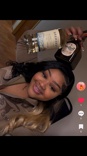 #plussizemodel #tiktok | Singer/dancer