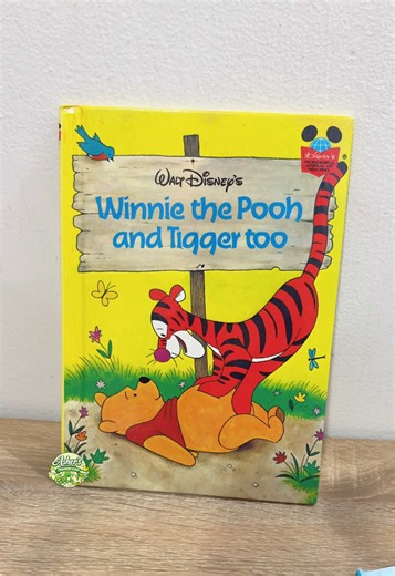 Disney Wonderful World of Reading Winnie the Pooh and Tigger too 📍VGUC 🏷️ P80.00 #fyp #prelovedbooksph #asherprelovedstuff #disneybooks
