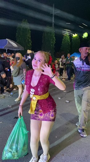 sound cantiknya lumajang @Putri Audio Lumajang @Kadekkomang #karnaval #karnavaljember #soundhoregjawatimur #pugerjember