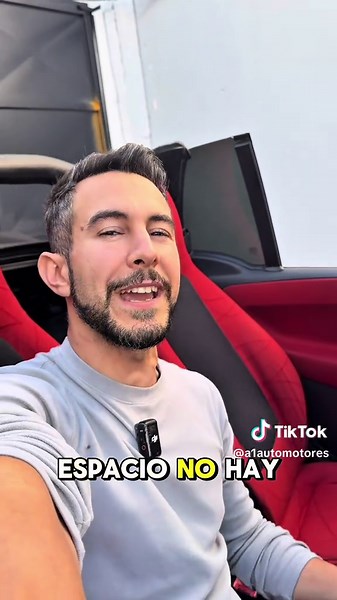 Compacto, elegante y 100% urbano. Te presentamos este Smart Fortwo Passion Cabrio 2012, un auto diseñado para disfrutar la ciudad con estilo y practicidad. 🔸 Motor 1.0 tricilíndrico con bajo consumo y excelente respuesta. 🔸 Caja automática secuencial con modo manual. 🔸 Techo descapotable eléctrico, ideal para disfrutar del sol y la libertad. 🔸 Interior bicolor con detalles premium y tablero digital. 🔸 Aire acondicionado, dirección asistida y levanta vidrios eléctricos. Con apenas dos plazas