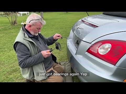 Inspection of a Chrysler Crossfire Trunk / Boot that’s locked.