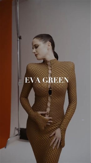 Eva Green (Pagina Italiana) | For the December issue cover story, Harper's Bazaar Taiwan used it's lens to capture every moment of Eva Green’s elegance and mystery.... | Instagram
