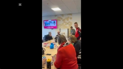 Vandaag hadden wij een workshop van Prodemos! Dit is vanuit het programma Stem jij ook en gaat over de aanstaande verkiezingen. Deze workshop is speciaal voor mensen met een beperking. We vonden het een leuke en leerzame cursus, waar we ook even konden oefenen in ons stemhokje. Op 18 maart zijn de verkiezingen en je kunt dan bij ons, op Dac het Punt, komen stemmen! Zien we jullie dan? | Baalderborg