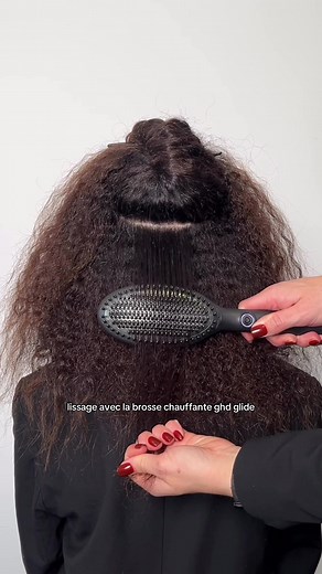 Brosse Chauffante GHD Glide : Lissage Facile et Rapide