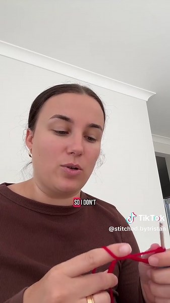 Do you have a process for counting your chain stitches? I do and I know it sounds pedantic BUT I’m generally pretty accurate with my count. ALSO, I will always count aloud, sorry hubby 😂 #crochet #chain