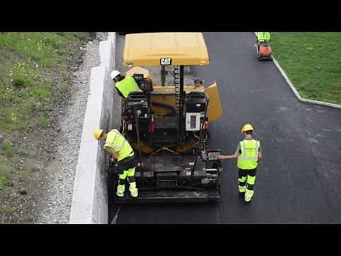 Customer Testimonial: Cat® AP300F and AP355F Asphalt Pavers (NORWAY)