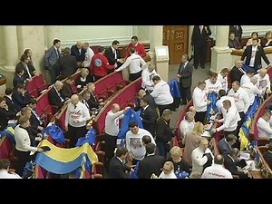 Ukraine parliament bitterly divided over Europe