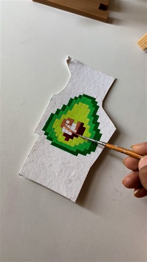 Siddhant | anime art / DIY ideas on Instagram: "Pixel art ideas✨ follow for more, what should I make next ? Pixel painting avocado from minecraft Diy decor #texturedartwork #texturepainting #diydecor #diyidea #diyideas #diycrafts #diyhomedecor #pixelartwork #pixelartist [avocado painting , minecraft diy , diy home decor , diy painting , diy easy ideas , diy texture art , easy pixel art , easy wall decor ideas, Minecraft artwork , Minecraft fan art , Minecraft painting , pixel art diy food, easy 