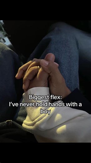I mean I’m Muslim so I made boundaries and it’s my own choice #single #holdinghands #flex #boy