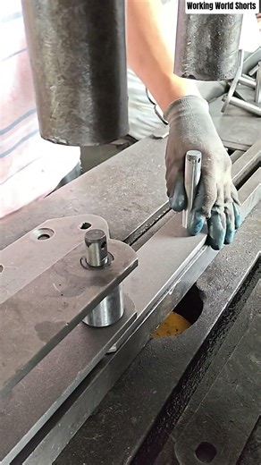 ⚙️🔩 Industrial Hydraulic Press and Pin Press-Fitting Process