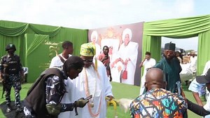 Moment with Yeye Bashorun Solu Alade Kingdom * * London Stylish Celebrity Couple, Chief Michael Kola Omotosho (MKO) and Chief (Mrs) Abiola Omotosho Becomes Bashorun and Yeye Bashorun Solu Alade in Ibeju-Lekki, Lagos. *As Respected Lagos King, HRM Oba Muideen Balogun, Onisolu of Solu-Alade, Lagos, Celebrates his Classy 5th Year Corronation Anniversary in Style. *How MKO of London Flew in with Happening London Big Boys and Babes to witness his Event. The Living Legend King Wasiu Ayinde Marshal Ser