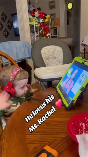 Ms. Rachel has taught him so much and he even uses the sign language he has learned from her! @Ms Rachel #learning #toddlersoftiktok #msrachel