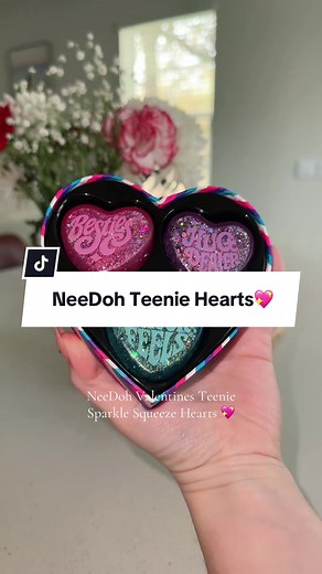 10/10 on these sparkle squeeze hearts!✨💗😍 @NeeDoh Official does it all! #needoh #needohs #needohsparklesqueezehearts #squishy #tiktokshopnewyearnewaura