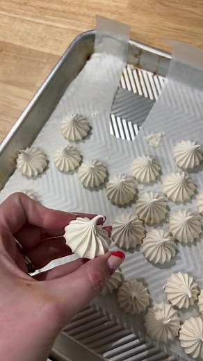 Creative Ways to Use Leftover Egg Whites for Delicious Meringues