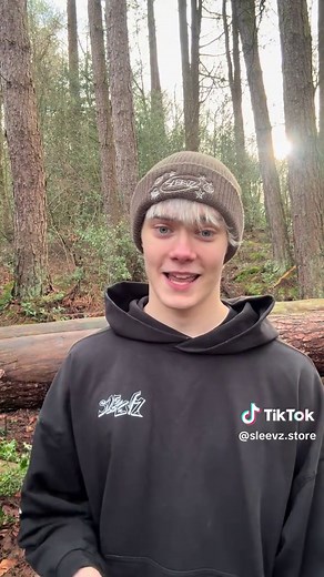 Stylish Beanies for Unique Streetwear Looks