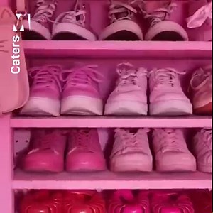 Pretty in pink! 💗💕🦑🐷🎀 | Metro