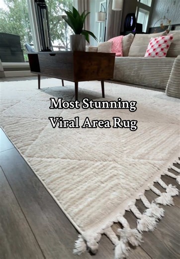 Replying to @Jessica Corleone Gives “designer home” on a real-life mom budget 😮‍💨✨ #homedecor #arearug #livingroomdecor #neutralhome #tiktokshopfinds RugsUSA Kerry Textured Geometric Tasselled Area Rug If your room feels “unfinished” (aka echo-y and sad) this is the fastest fix. The soft textured geometric pattern adds that expensive layered look without being loud, the neutral tone goes with literally everything, and the tassels make it feel styled even when the rest of the house is… not. Per