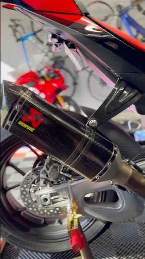 2026 Aprilia RSV4 Factory With or Without a Muffler?