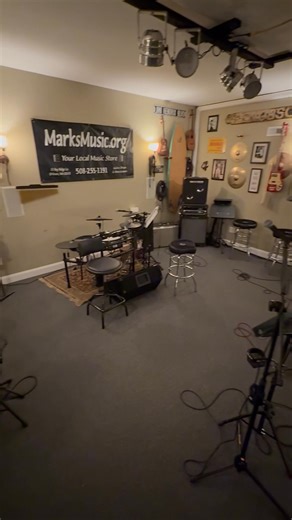 Check out: Mark's Music Cape Cod - Guitar Lessons - One on One - Bass & Ukulele Lessons Band Program - Orleans, Massachusetts MarksMusic.Org 508-255-1191 33 Bay Ridge Lane | Cape Cod, Massachusetts