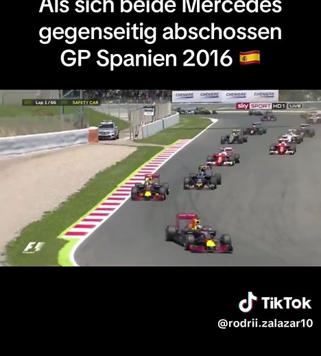 Die Kollision der Mercedes beim GP Spanien 2016