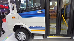 72K views · 1.7K reactions | 2024 Force Motors | Electric Traveller | Price Mileage Specifications Review !! #ForceElectricTraveller #ElectricTraveller #Etraveller #ForceMotors | Usha Ki Kiran | Facebook