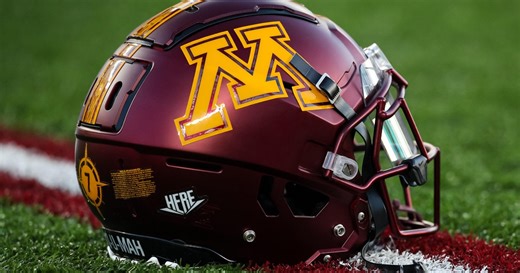 Vikings QB Max Brosmer and Gophers QB Drake Lindsey on their football bond