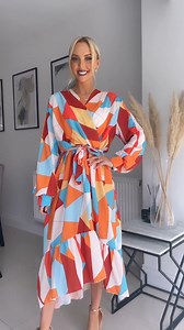 You loved it so much the first time, we've got you covered in every colour ❤️ 李  Tap the video to shop our Vivien wrap midi dress today 朗 | IKRUSH | Facebook