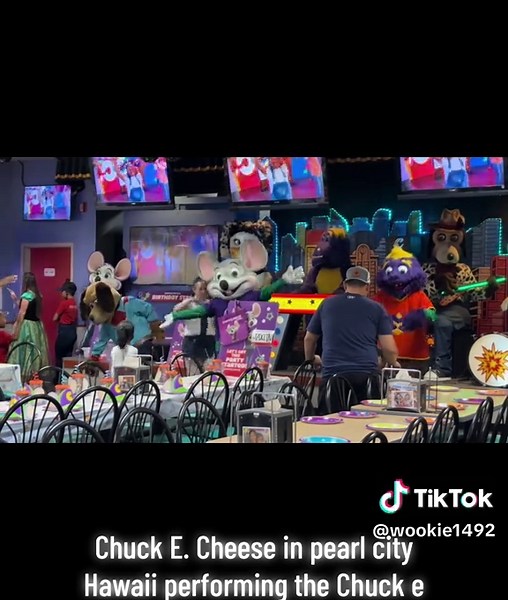 Chuck E. Cheese: Live 'Chuck E. Bop' Performance in Pearl City