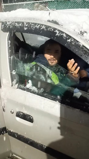 614K views · 9.7K reactions | Heavy snowfall at Nilagarth sonamarg | UpdatingVlog Official | Facebook