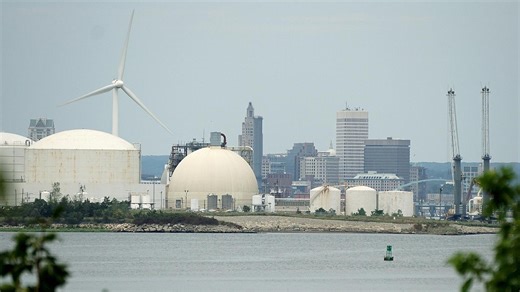 Should polluters pay for climate change impacts? This RI bill could make it happen.