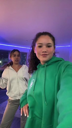 tiktok dances are the only thing getting us through finals :( @Molly A #fyp #usc #carolfolt