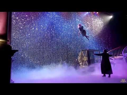 Rick Thomas Illusionist AirAdage Levitation Illusion