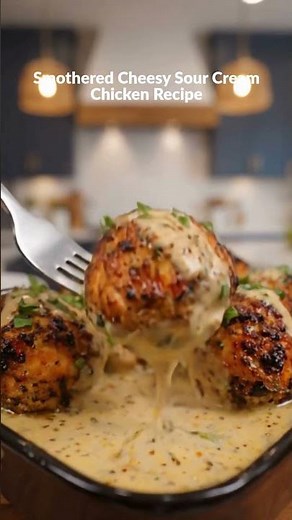 Sweet Chili Salmon Balls with Creamy Garlic Sauce
