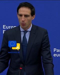 We Are Not Exempting Anyone! — Hoekstra Sends a Brutal Message on ETS and Cars! “No exemptions. No polishing. No alternative order.” At this European Parliament press conference on the automotive package, Wopke Hoekstra delivers one of his clearest and toughest messages yet on Europe’s climate direction. Speaking bluntly about ETS linkage, the UK, and the automotive transition, Hoekstra makes it clear: 👉 Everyone plays by the same rules 👉 Order matters 👉 Climate policy will not bend to pressu