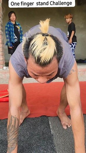 193K views · 1.1K reactions | Ngambro adom bu One finger stand.. | Kenio Tk Acrobatic | Facebook