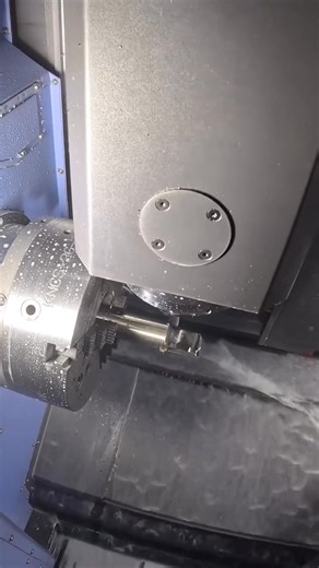 The SMX can pretty much do it all, and we have this clip featuring the 2600S to illustrate. It handles parts up to 26" (660 mm) in diameter as well as small, intricate work like this stainless steel bending die. Versatile performance 💰 Clip from @steele_co_engineering on Instagram #MachineGreatness #GoDN #DNhouse | DN Solutions America