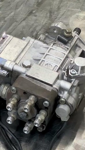 Laser Cleaning Engine Parts | Remove Rust & Oxidation Effortlessly