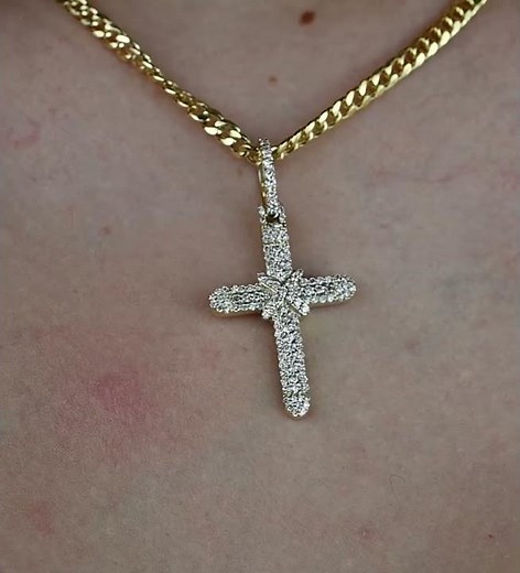 10K Solid Gold Diamond Cross Pendant 0.82ctw
