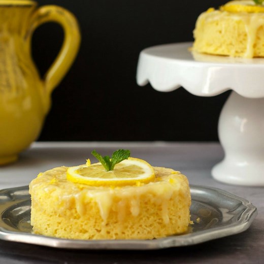 691K views · 537 reactions | Easy 3 MINUTE LEMON POKE CAKE is Low...