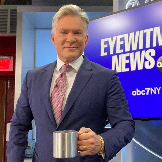 Fitness after 50… Well, now Fitness after 60… Sometimes not something I want to do, but I found if I don’t stretch or exercise regularly. I’m more prone to pain speaking of injuries after a few months of shoulder rehab. Now I could stretch it and work it a little bit more.😁 | Sam Champion
