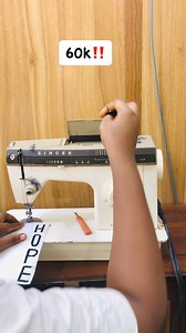 60k‼️ SINGER electric sewing machine💕💕🤍🤍💕💕🤍🤍 Sews Nylon Crepe Muslin Wool Linen Velvet Flannel Cotton Velvet Scuba Organza Silk Straight sewing Zigzag stitch Blind hemming Automatic button holes Button tacking Embroidery stitches Blanket stitch Twin needle enable Automatic bobbin rewinding Forward and reverse sewing Adjustable stitch length Dial stitch selector Inner and outer weaving | Doch sewing machine