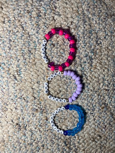 Laufey Single Set - Etsy Australia