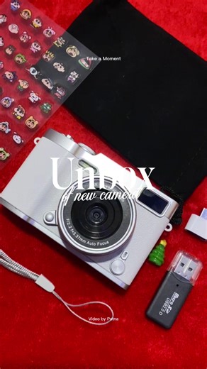 Explore the Retro Digital Camera RT5 Features