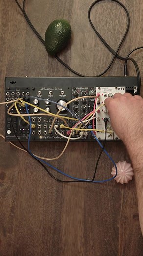 12 reactions | First patch with the new module from EarthQuaker...